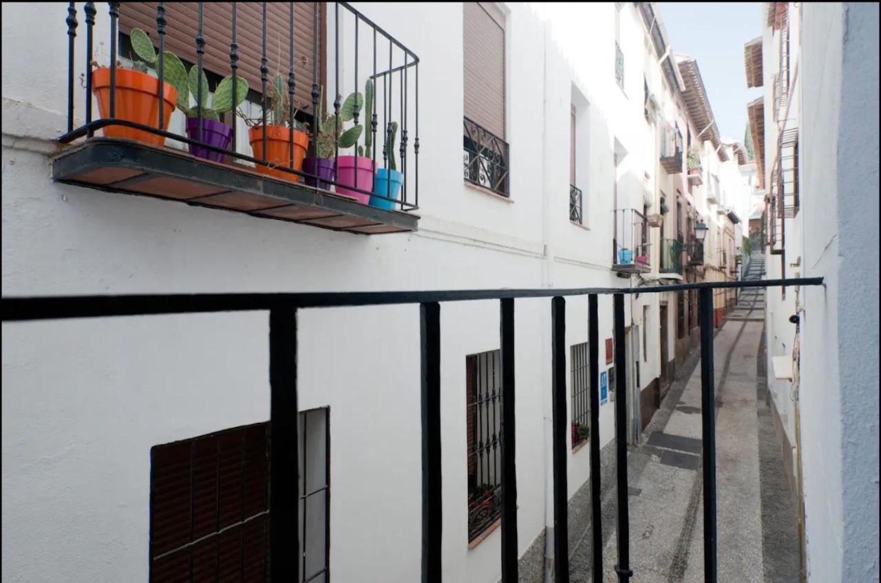 Apartamentos Centro Historico A Los Pies De La Alhambra Granada Buitenkant foto